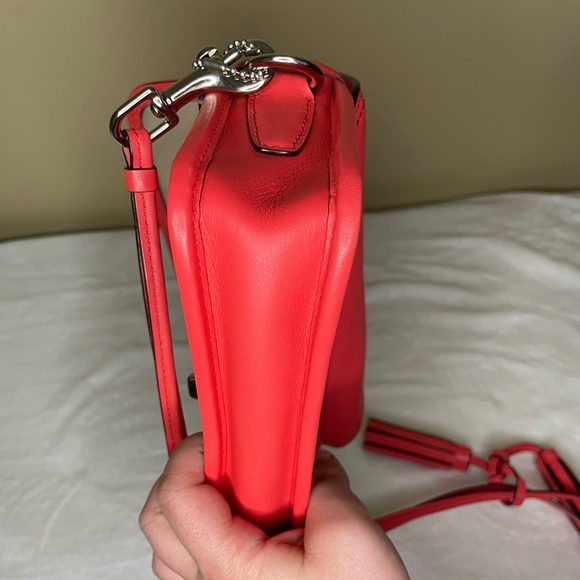 Coach Legacy Leather Pink Penny Crossbody - Picture 3 of 10